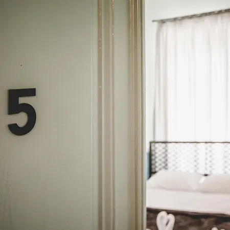 Acronafplia - Classic