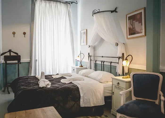 Acronafplia - Classic